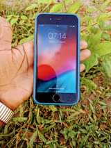 A picture of Iphone 6 plain imenyooka finger saaf gb16 kipengel spika ya
