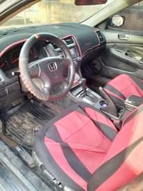 A picture of 2004 HONDA ACCORD
