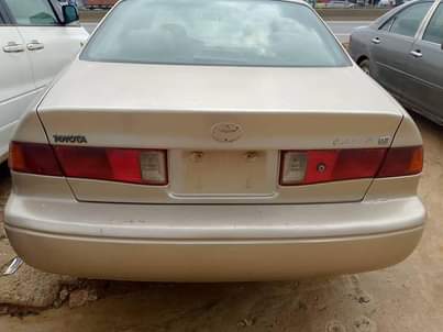 A picture of Toyota Camry 2001