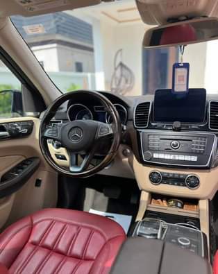 A picture of Gle350 2018
