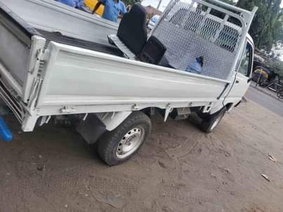 A picture of 8 8m 0653323677