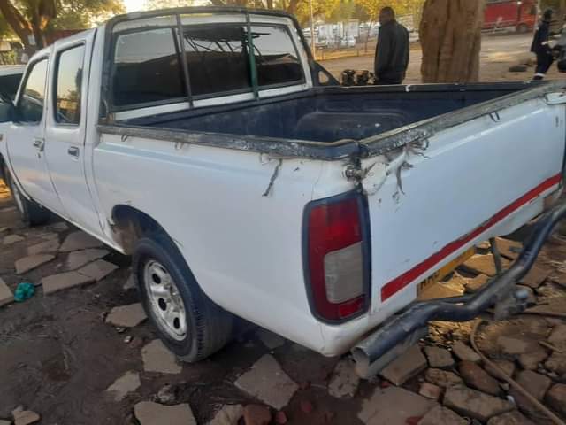 used nissan hardbody