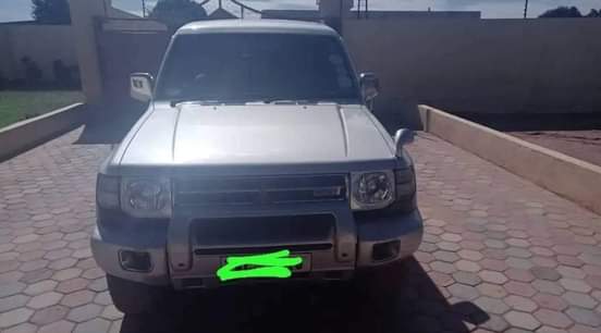 used mitsubishi pajero