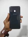 A picture of Samsung a30