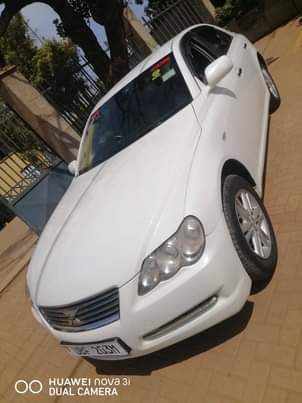 A picture of Toyota mark x