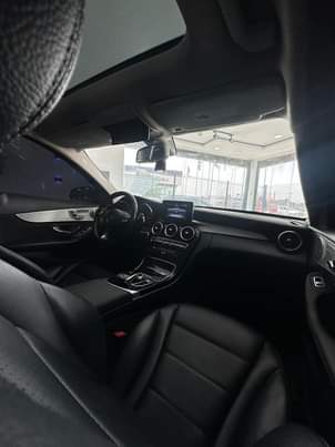 A picture of Mercedes Benz C300 2015 25m