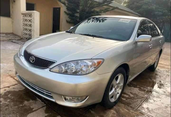 A picture of Toyota Camry for sale