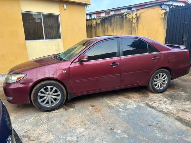A picture of 2004 Toyota Camry working perfect 08137132975 call or WhatsApp