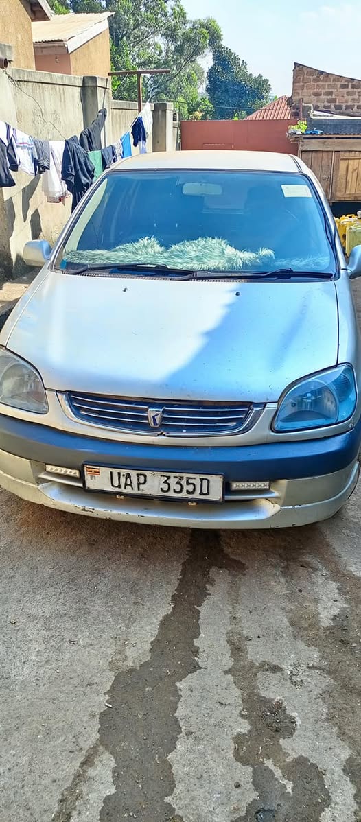 A picture of Toyota Raum UAP