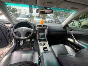 A picture of Extremely clean tokunbo standard lexus iS250 2007 facelift to 2015