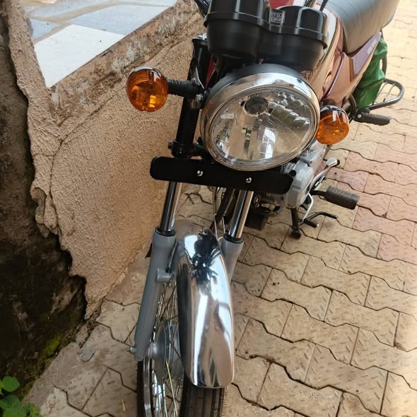 A picture of Bajaj boxer very neat
