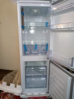 classifieds/fridges