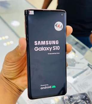 A picture of S10 BRAND NEW STOCK 