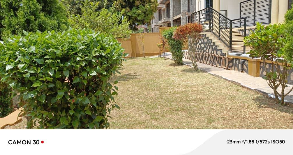 A picture of A beautiful 4 bedroomed house on 20 decimal in kitende