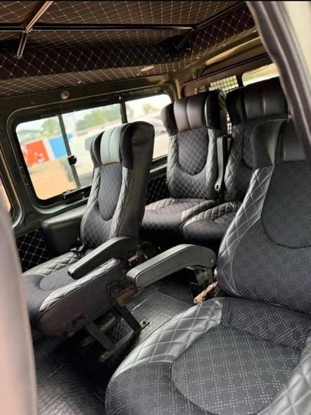 A picture of Tour van 45m