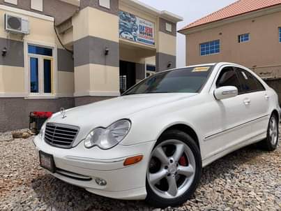 A picture of Mercedes Benz C230 Belgium standard