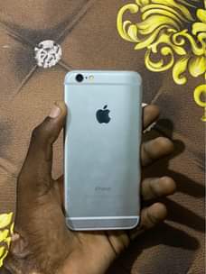 A picture of iphone 6 plain