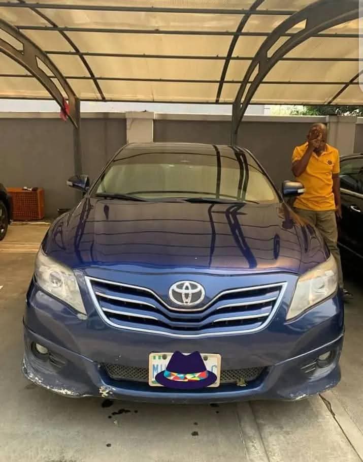 A picture of 2009 Toyota 09 camry