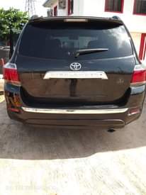 A picture of 2013 Toyota Highlander Jeep Everything working perfect 9 000 000