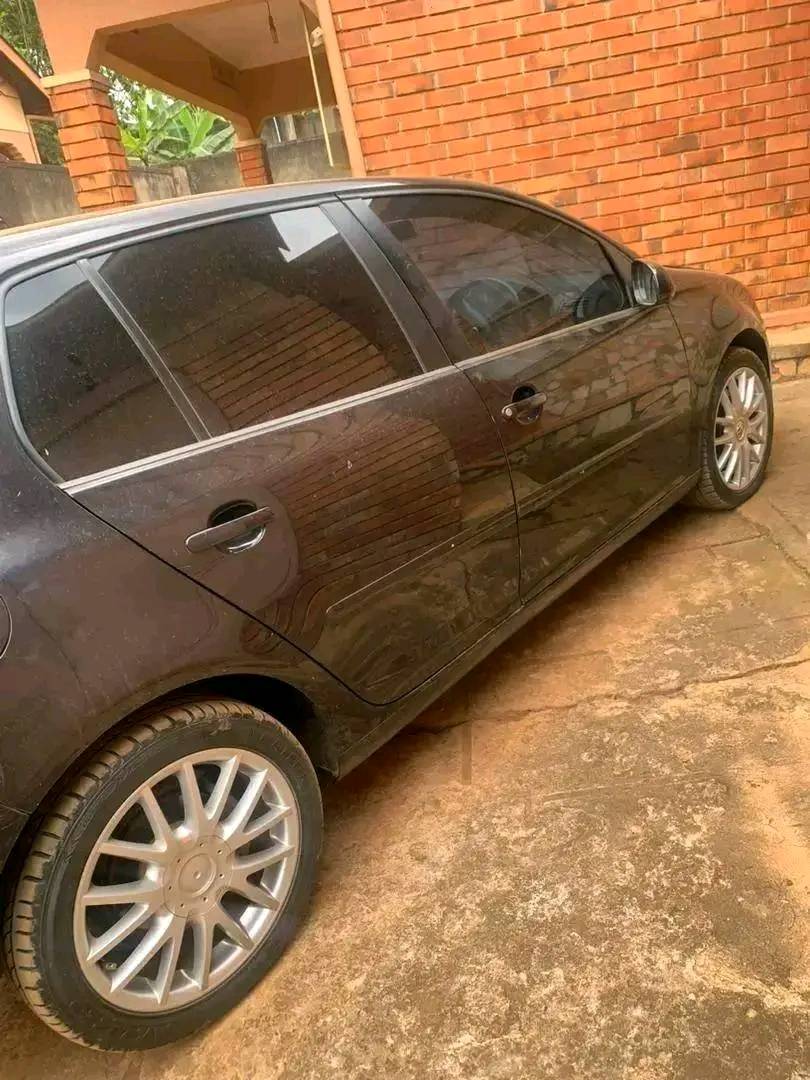 A picture of Car