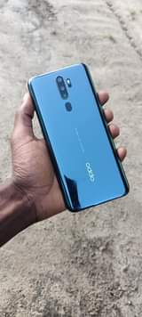 A picture of Oppo a5