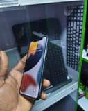 A picture of iPhone X 64gb