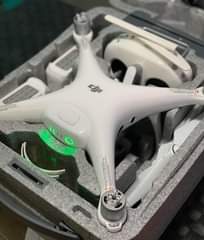 A picture of DRONE PHANTOM 4