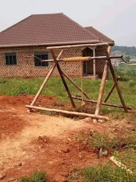 A picture of Shallow well 0754809206