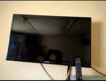 A picture of SAMSUNG TV inch 32
