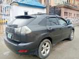 A picture of Lexus RX330