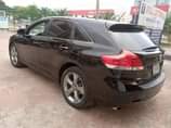 A picture of Super sharp 2010 model Venza v6 untampered engine gear AC