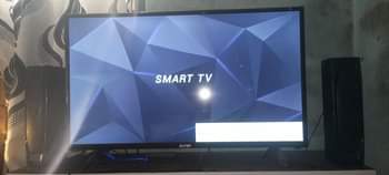A picture of Nauza Smart TV INCH 42 Bado Mpyaaaaaa Inamwez mmoja na