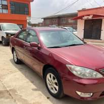 A picture of Toyota Camry 2005