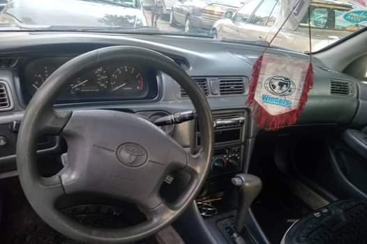 A picture of Toyota Camry pencil Light
