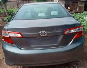 A picture of Distress Tokunbo 2014 Toyota Camry for sale