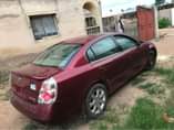 A picture of Altima Nissan for sale