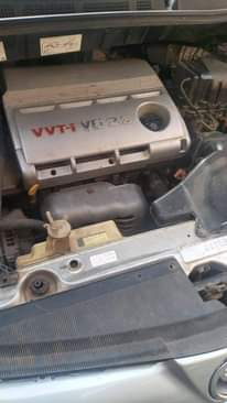 A picture of 2005 Toyota Sienna