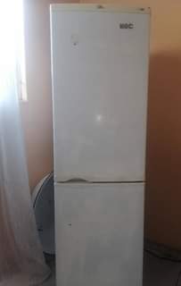 classifieds/fridges