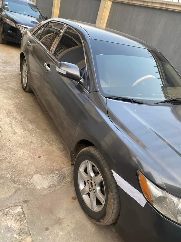 A picture of Toyota Camry for sale Alloyed wheel Price 5.5m Ac working