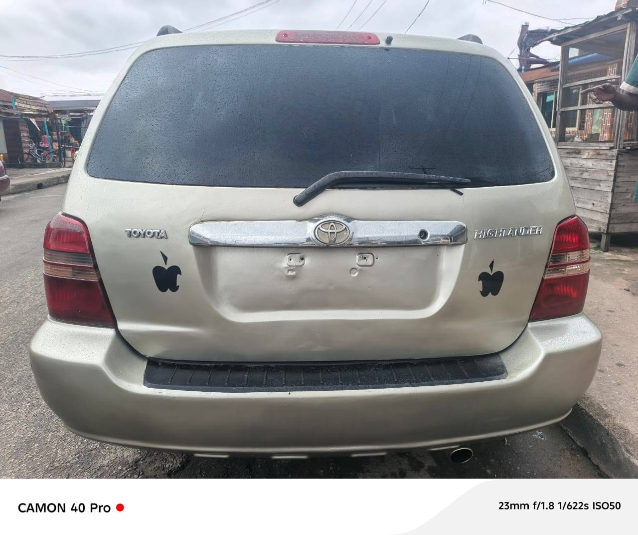 A picture of Toyota Highlander 03