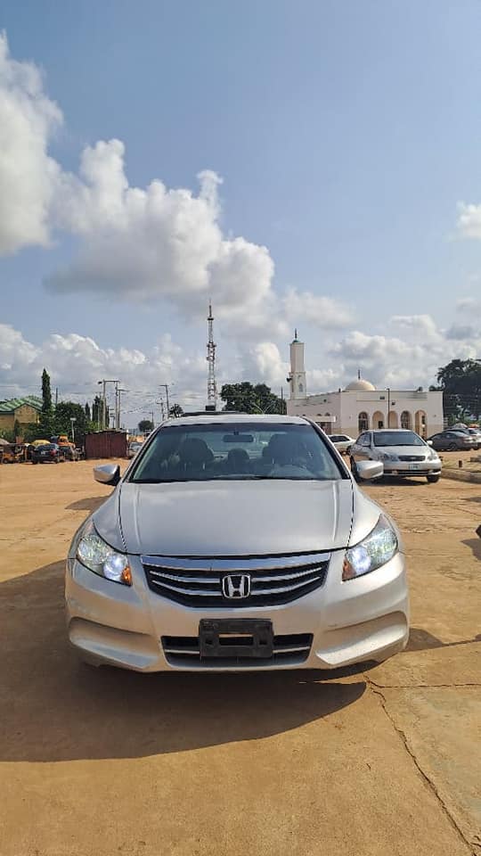 A picture of HONDA ACCORD 2010