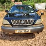 A picture of TOYOTA HARRIER 1998 10 5M