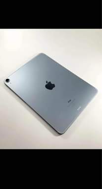 A picture of iPad Air 4