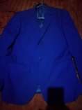 A picture of BLUE SUIT COAT