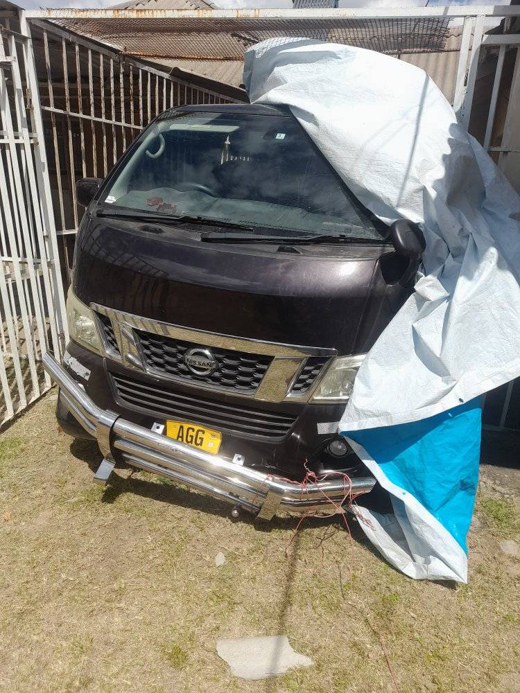 classifieds/cars nissan