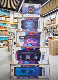 A picture of GADGETS WORLD COMPUTERS FESTIVE SEASON DISCOUNTS