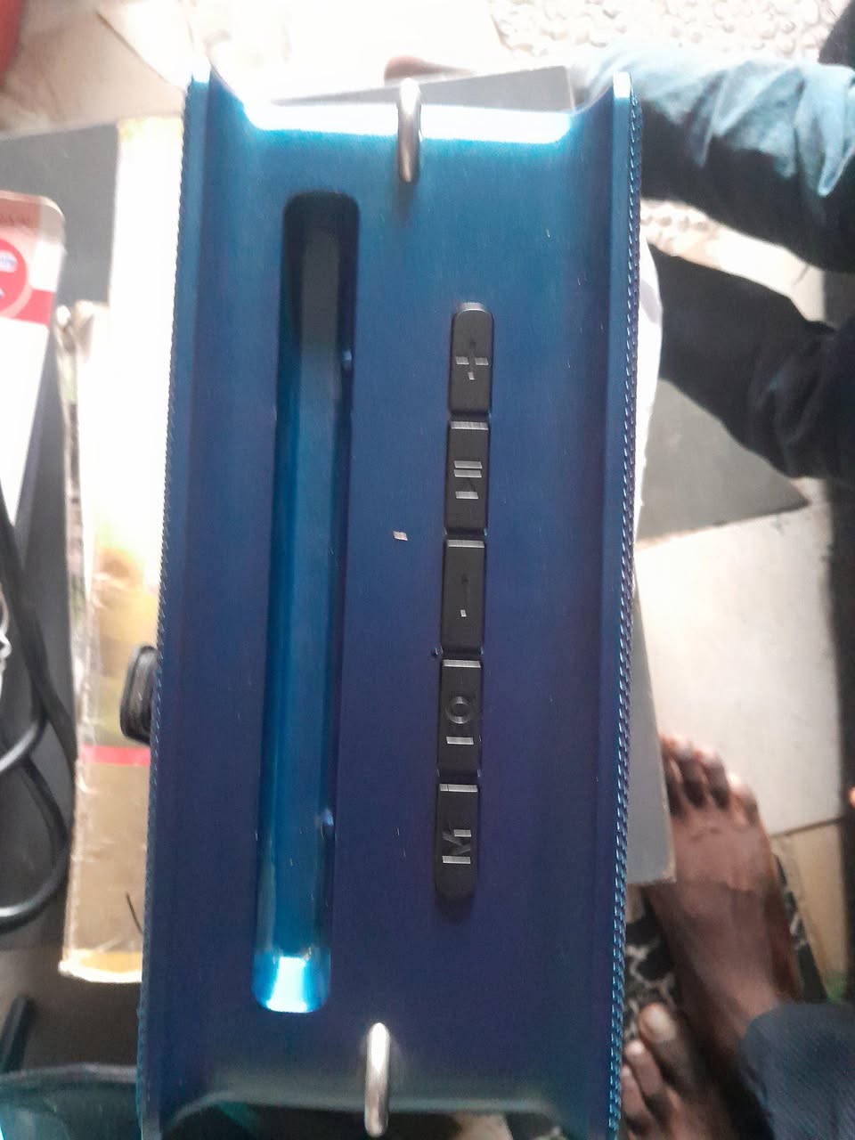 A picture of Bluetooth wireless woofer