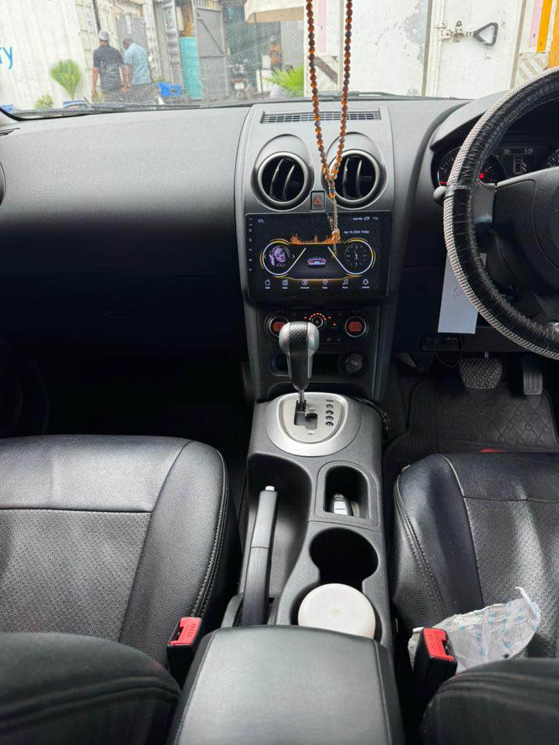 A picture of NISSAN DUALIS