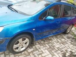 A picture of Distress first body AUTOMATIC 307 wagon with smooth gear chilling