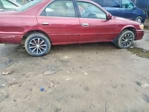A picture of Hurry now Toyota Camry tiny big First body sound engine